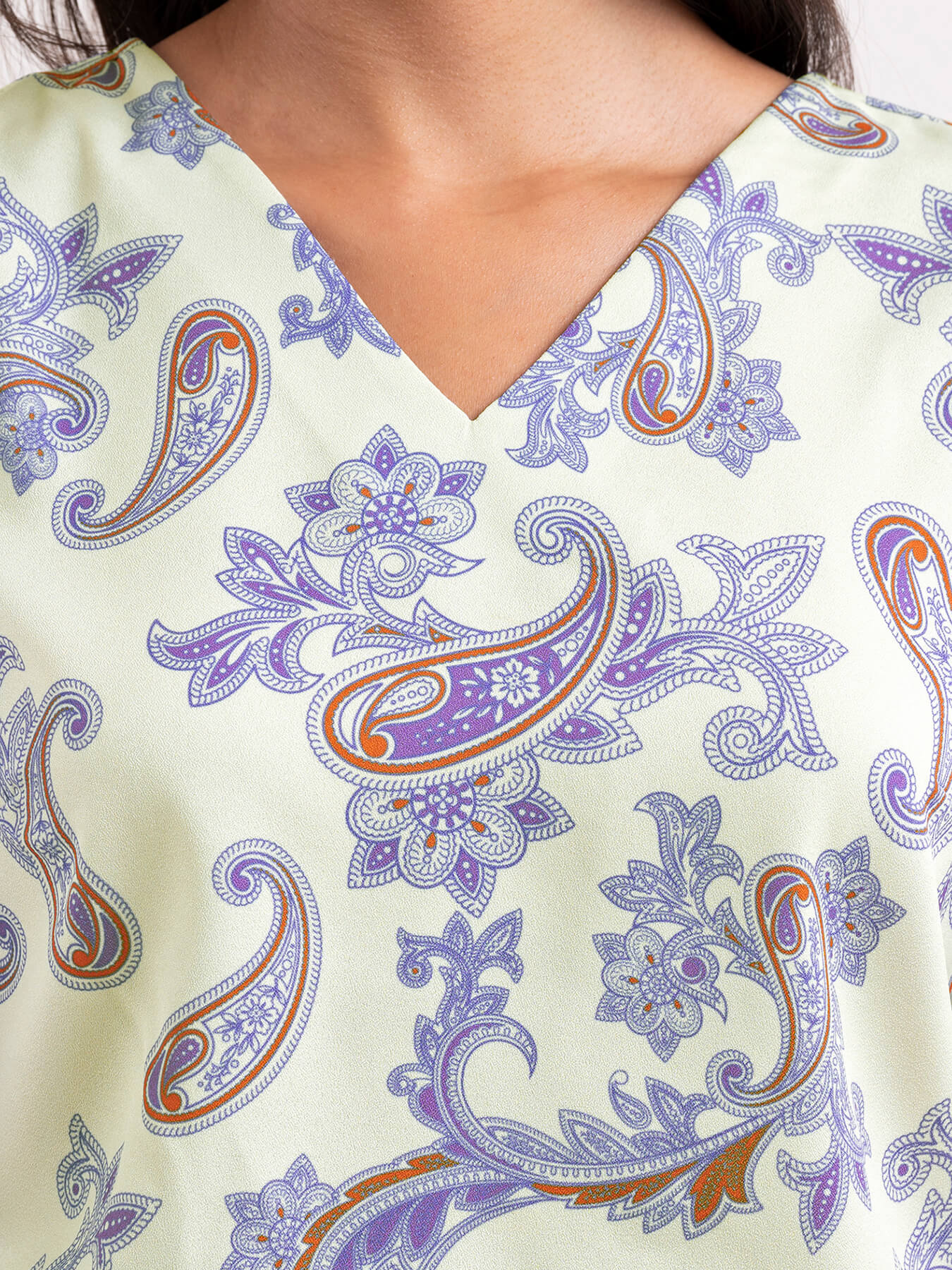 Bell Sleeve Paisley Top - Off White