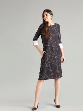 Quarter Sleeve Geometric Print Shift Dress - Black & White| Formal Dresses