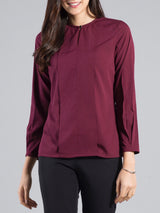 Broad Pleat Front Keyhole Top - Maroon