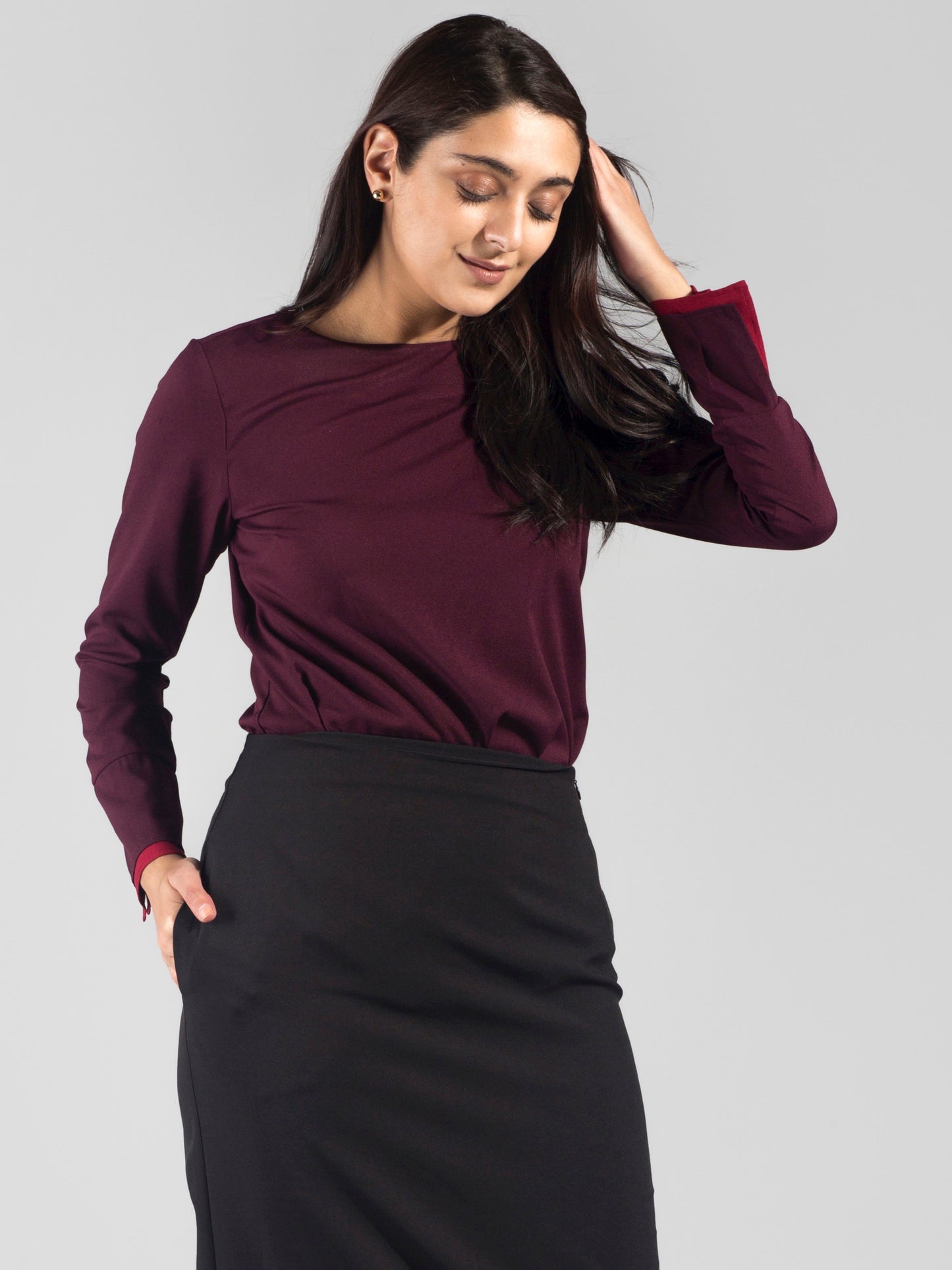 Layered Contrast Cuff Top - Maroon