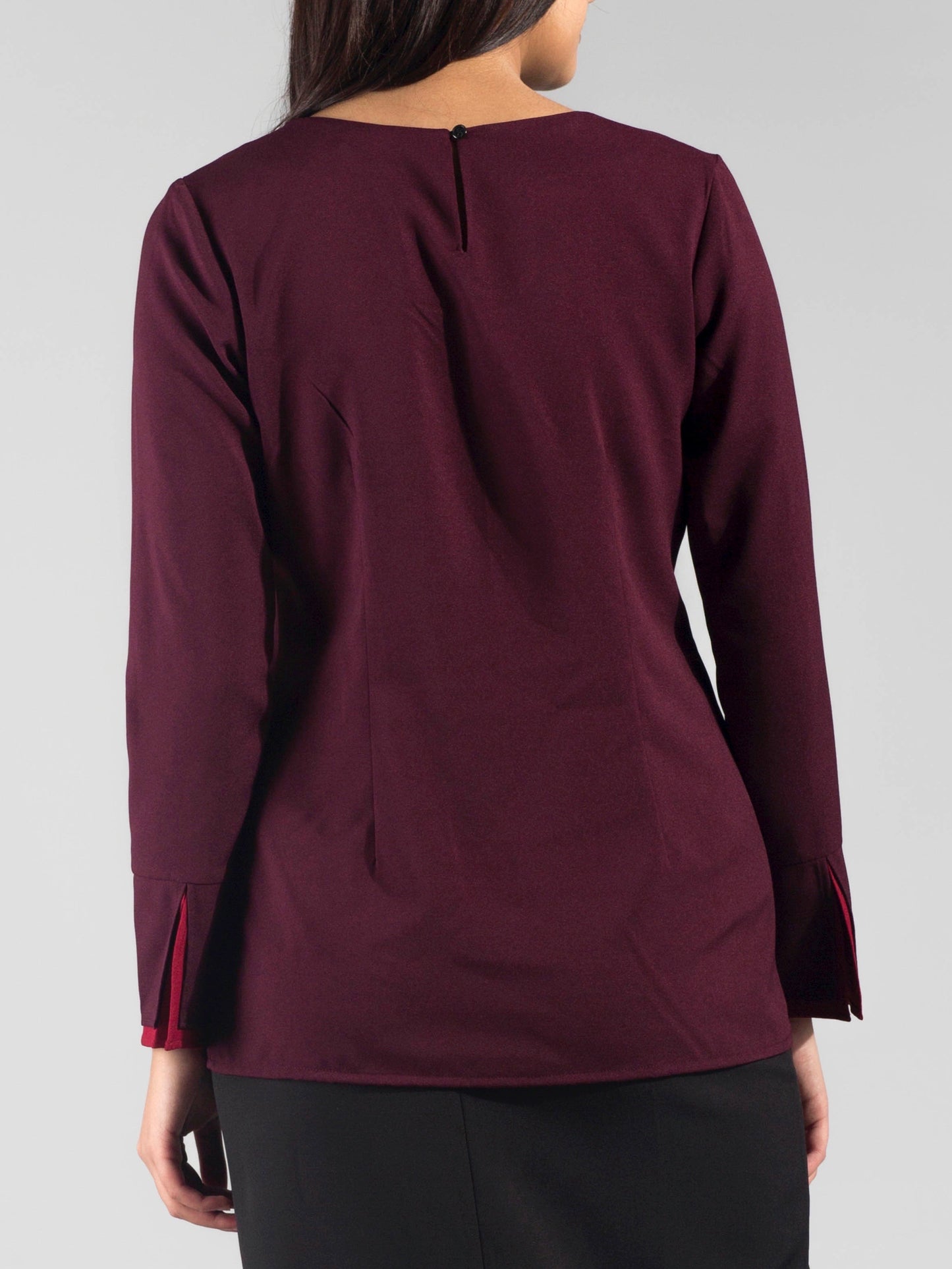 Layered Contrast Cuff Top - Maroon